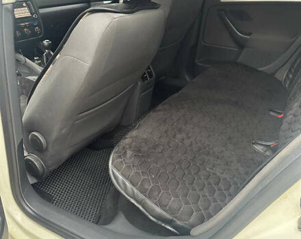 Білий Фольксваген Гольф, об'ємом двигуна 1.97 л та пробігом 220 тис. км за 6500 $, фото 9 на Automoto.ua