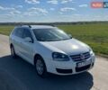 Белый Фольксваген Гольф, объемом двигателя 1.6 л и пробегом 262 тыс. км за 5200 $, фото 1 на Automoto.ua