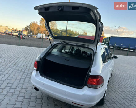 Белый Фольксваген Гольф, объемом двигателя 1.4 л и пробегом 187 тыс. км за 7450 $, фото 38 на Automoto.ua