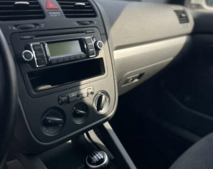 Белый Фольксваген Гольф, объемом двигателя 1.4 л и пробегом 199 тыс. км за 6500 $, фото 58 на Automoto.ua