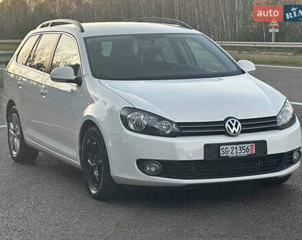 Белый Фольксваген Гольф, объемом двигателя 1.4 л и пробегом 213 тыс. км за 7799 $, фото 11 на Automoto.ua