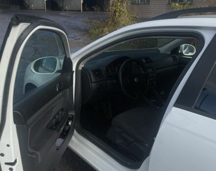 Білий Фольксваген Гольф, об'ємом двигуна 1.9 л та пробігом 207 тис. км за 6900 $, фото 7 на Automoto.ua