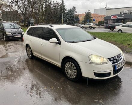 Белый Фольксваген Гольф, объемом двигателя 1.6 л и пробегом 3 тыс. км за 5000 $, фото 1 на Automoto.ua