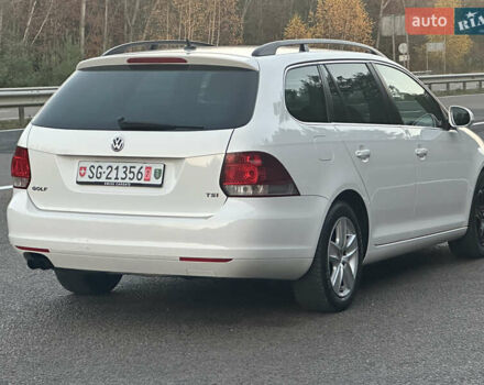 Белый Фольксваген Гольф, объемом двигателя 1.4 л и пробегом 213 тыс. км за 7799 $, фото 8 на Automoto.ua