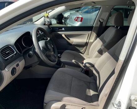 Білий Фольксваген Гольф, об'ємом двигуна 1.6 л та пробігом 225 тис. км за 6999 $, фото 6 на Automoto.ua