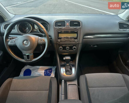 Белый Фольксваген Гольф, объемом двигателя 1.4 л и пробегом 213 тыс. км за 7799 $, фото 43 на Automoto.ua