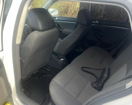 Білий Фольксваген Гольф, об'ємом двигуна 1.9 л та пробігом 207 тис. км за 6900 $, фото 10 на Automoto.ua