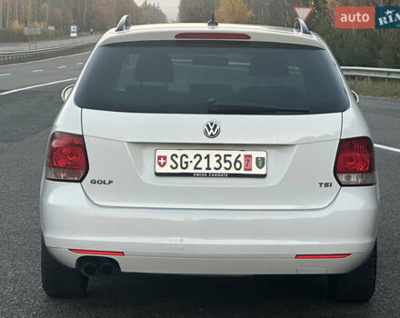 Белый Фольксваген Гольф, объемом двигателя 1.4 л и пробегом 213 тыс. км за 7799 $, фото 6 на Automoto.ua