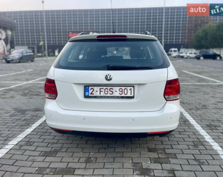 Білий Фольксваген Гольф, об'ємом двигуна 1.4 л та пробігом 199 тис. км за 5700 $, фото 13 на Automoto.ua