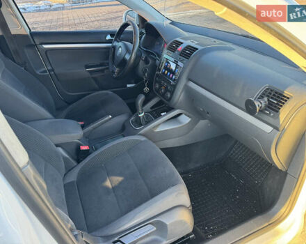 Белый Фольксваген Гольф, объемом двигателя 1.9 л и пробегом 315 тыс. км за 6050 $, фото 38 на Automoto.ua