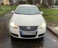 Белый Фольксваген Гольф, объемом двигателя 1.6 л и пробегом 3 тыс. км за 5000 $, фото 1 на Automoto.ua