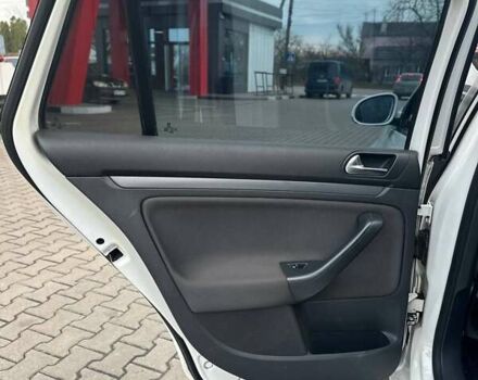 Белый Фольксваген Гольф, объемом двигателя 1.9 л и пробегом 143 тыс. км за 6050 $, фото 29 на Automoto.ua