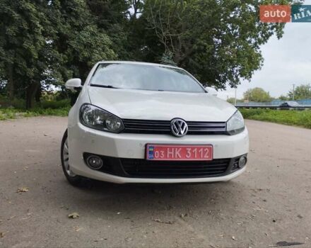 Білий Фольксваген Гольф, об'ємом двигуна 1.6 л та пробігом 174 тис. км за 7699 $, фото 8 на Automoto.ua