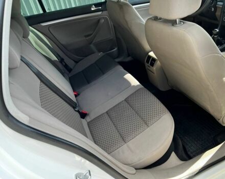 Білий Фольксваген Гольф, об'ємом двигуна 1.6 л та пробігом 225 тис. км за 6999 $, фото 14 на Automoto.ua