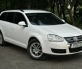 Білий Фольксваген Гольф, об'ємом двигуна 1.9 л та пробігом 315 тис. км за 6400 $, фото 1 на Automoto.ua