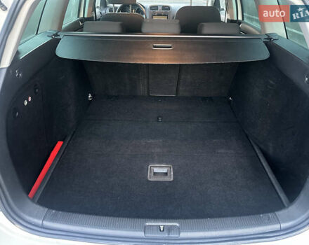 Белый Фольксваген Гольф, объемом двигателя 1.4 л и пробегом 213 тыс. км за 7799 $, фото 37 на Automoto.ua