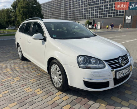 Белый Фольксваген Гольф, объемом двигателя 1.4 л и пробегом 199 тыс. км за 6500 $, фото 3 на Automoto.ua