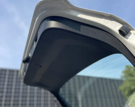 Белый Фольксваген Гольф, объемом двигателя 1.4 л и пробегом 199 тыс. км за 6500 $, фото 42 на Automoto.ua