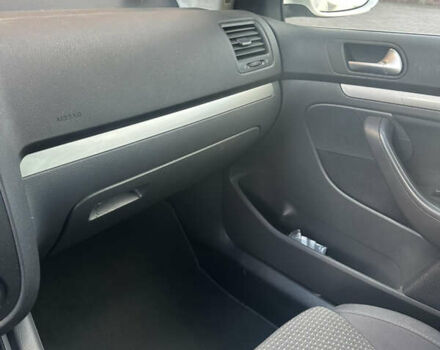 Белый Фольксваген Гольф, объемом двигателя 1.39 л и пробегом 190 тыс. км за 5777 $, фото 13 на Automoto.ua