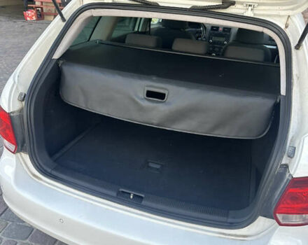 Белый Фольксваген Гольф, объемом двигателя 1.39 л и пробегом 190 тыс. км за 5777 $, фото 8 на Automoto.ua