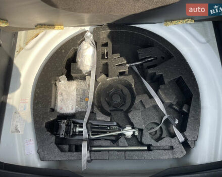 Белый Фольксваген Гольф, объемом двигателя 1.4 л и пробегом 199 тыс. км за 6500 $, фото 38 на Automoto.ua