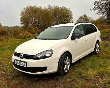 Белый Фольксваген Гольф, объемом двигателя 1.6 л и пробегом 208 тыс. км за 7999 $, фото 2 на Automoto.ua