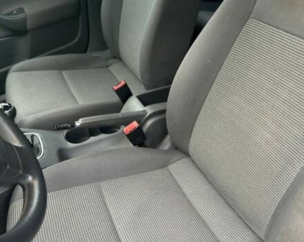 Белый Фольксваген Гольф, объемом двигателя 1.9 л и пробегом 143 тыс. км за 6050 $, фото 21 на Automoto.ua