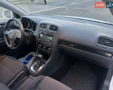 Белый Фольксваген Гольф, объемом двигателя 1.4 л и пробегом 213 тыс. км за 7799 $, фото 41 на Automoto.ua