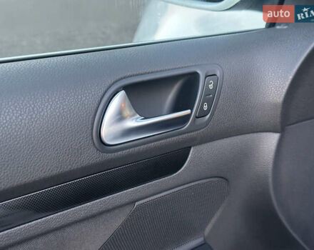 Белый Фольксваген Гольф, объемом двигателя 1.4 л и пробегом 213 тыс. км за 7799 $, фото 31 на Automoto.ua