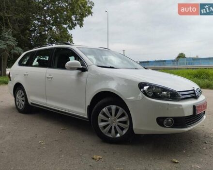 Білий Фольксваген Гольф, об'ємом двигуна 1.6 л та пробігом 174 тис. км за 7699 $, фото 1 на Automoto.ua