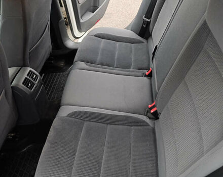 Белый Фольксваген Гольф, объемом двигателя 1.9 л и пробегом 247 тыс. км за 5950 $, фото 10 на Automoto.ua