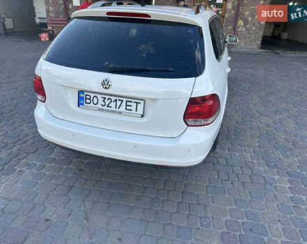 Белый Фольксваген Гольф, объемом двигателя 1.39 л и пробегом 190 тыс. км за 5777 $, фото 5 на Automoto.ua