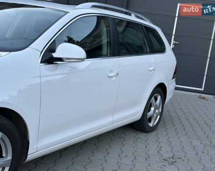 Белый Фольксваген Гольф, объемом двигателя 1.4 л и пробегом 187 тыс. км за 7450 $, фото 16 на Automoto.ua