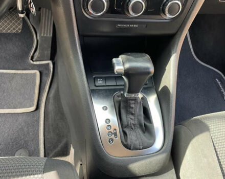 Білий Фольксваген Гольф, об'ємом двигуна 1.4 л та пробігом 297 тис. км за 6550 $, фото 9 на Automoto.ua