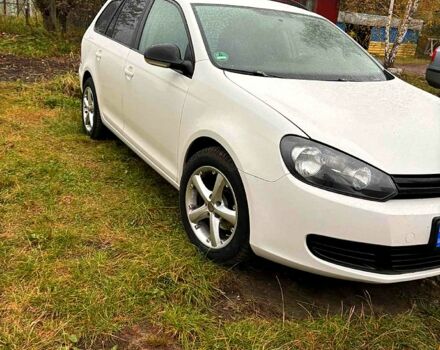 Белый Фольксваген Гольф, объемом двигателя 1.6 л и пробегом 208 тыс. км за 7999 $, фото 2 на Automoto.ua