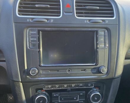 Білий Фольксваген Гольф, об'ємом двигуна 1.6 л та пробігом 381 тис. км за 8000 $, фото 9 на Automoto.ua