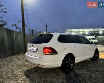 Белый Фольксваген Гольф, объемом двигателя 1.97 л и пробегом 294 тыс. км за 8000 $, фото 3 на Automoto.ua