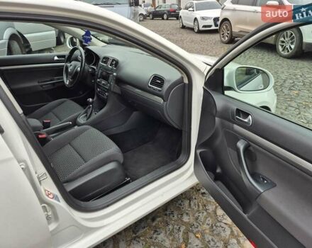 Белый Фольксваген Гольф, объемом двигателя 1.2 л и пробегом 250 тыс. км за 6300 $, фото 16 на Automoto.ua