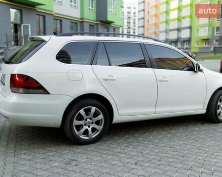 Белый Фольксваген Гольф, объемом двигателя 1.6 л и пробегом 268 тыс. км за 6300 $, фото 9 на Automoto.ua