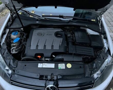Белый Фольксваген Гольф, объемом двигателя 1.6 л и пробегом 380 тыс. км за 5000 $, фото 15 на Automoto.ua