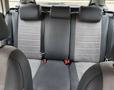 Белый Фольксваген Гольф, объемом двигателя 1.6 л и пробегом 276 тыс. км за 6900 $, фото 9 на Automoto.ua