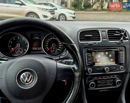 Белый Фольксваген Гольф, объемом двигателя 1.2 л и пробегом 250 тыс. км за 6300 $, фото 11 на Automoto.ua