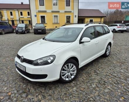 Белый Фольксваген Гольф, объемом двигателя 1.2 л и пробегом 250 тыс. км за 6300 $, фото 8 на Automoto.ua