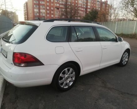 Фольксваген Гольф 2010 в Борисполе на Automoto.ua Белый Фольксваген Гольф, объемом двигателя 1.2 л и пробегом 205 тыс. км за 7600 $, фото 1 на Automoto.ua