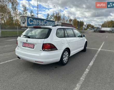 Белый Фольксваген Гольф, объемом двигателя 1.39 л и пробегом 188 тыс. км за 5850 $, фото 3 на Automoto.ua