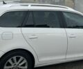 Белый Фольксваген Гольф, объемом двигателя 1.4 л и пробегом 239 тыс. км за 9469 $, фото 3 на Automoto.ua