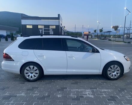 Белый Фольксваген Гольф, объемом двигателя 1.6 л и пробегом 240 тыс. км за 6100 $, фото 6 на Automoto.ua