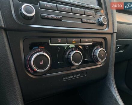 Белый Фольксваген Гольф, объемом двигателя 1.6 л и пробегом 289 тыс. км за 6350 $, фото 16 на Automoto.ua