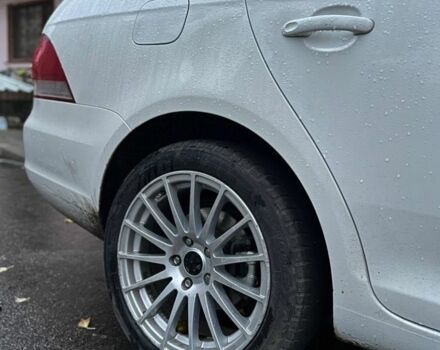 Белый Фольксваген Гольф, объемом двигателя 1.6 л и пробегом 380 тыс. км за 5000 $, фото 4 на Automoto.ua