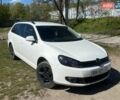 Белый Фольксваген Гольф, объемом двигателя 1.6 л и пробегом 240 тыс. км за 7100 $, фото 1 на Automoto.ua